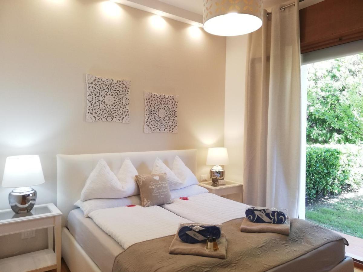 B&C Apartments Lido di Jesolo Buitenkant foto